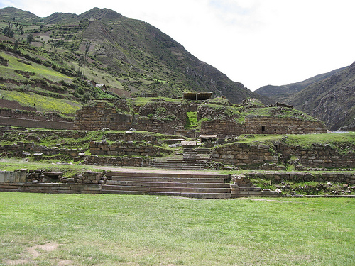 Чавин де Хуантар